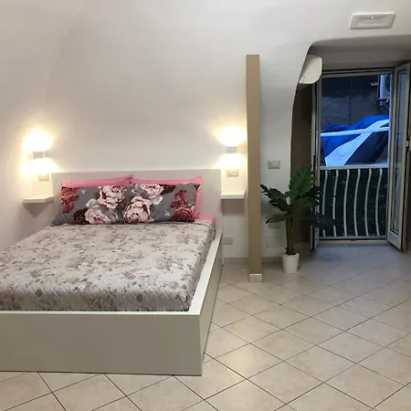 La Casa Di Ludovica Apartman Nápoly